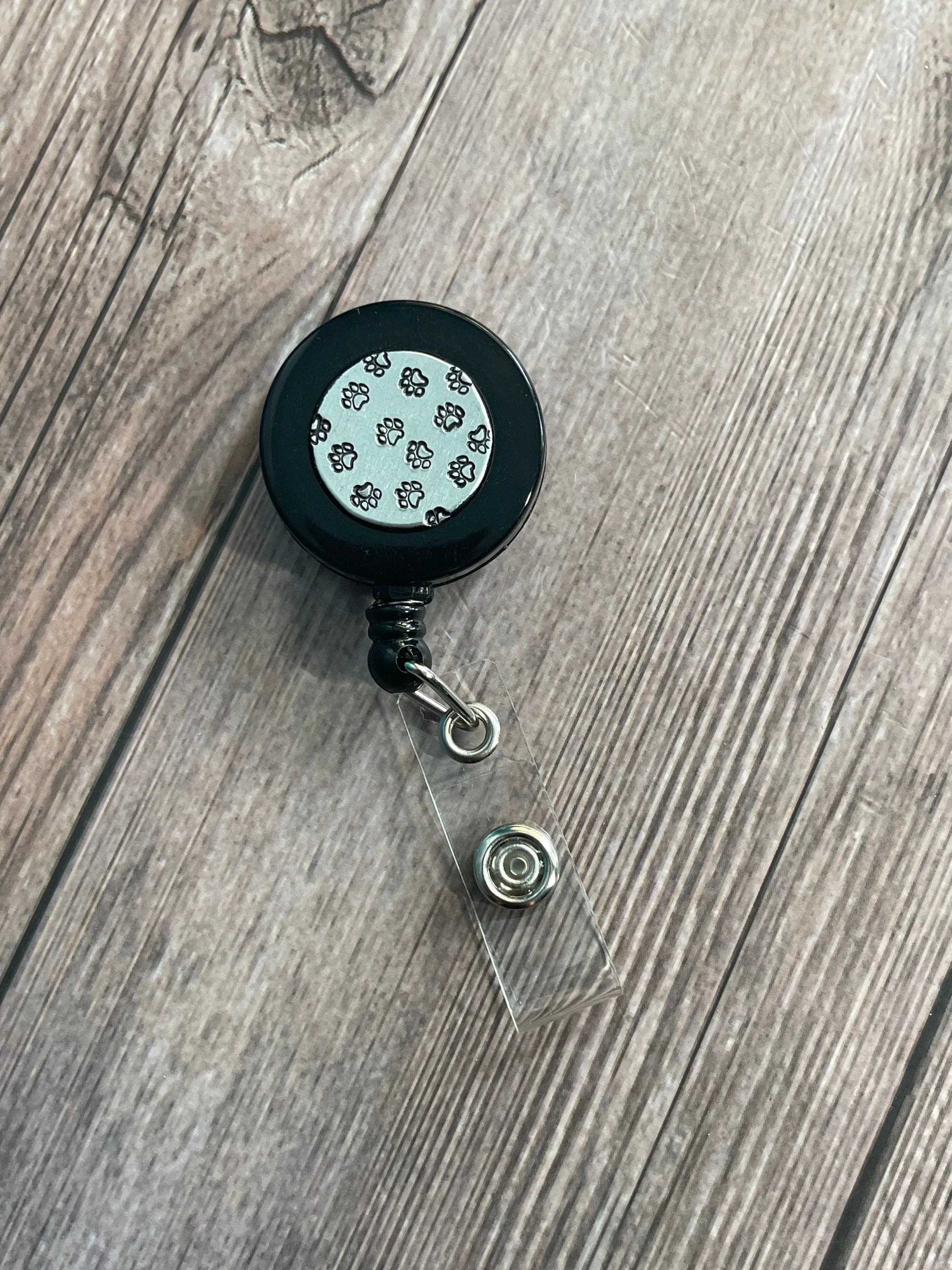 PET LOVER BADGE REEL